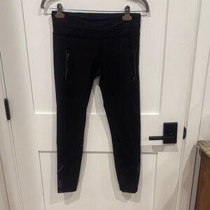 Black Athletic lululemon Leggings with Zipper Pockets